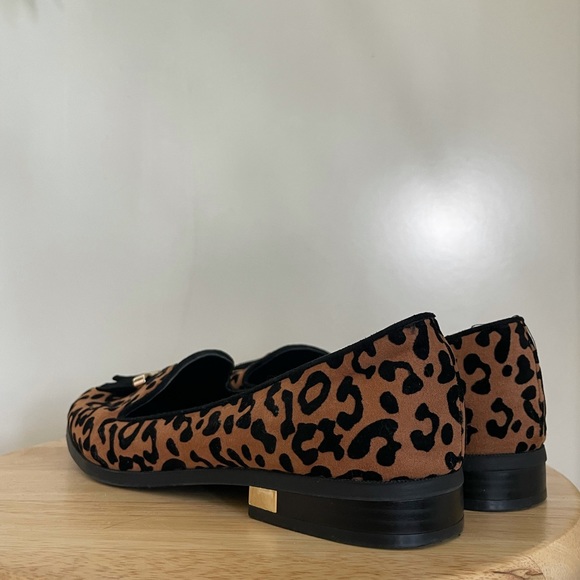 Call It Spring vegan cheetah print loafers with gold details, size 6. Worn 2x - Picture 9 of 9